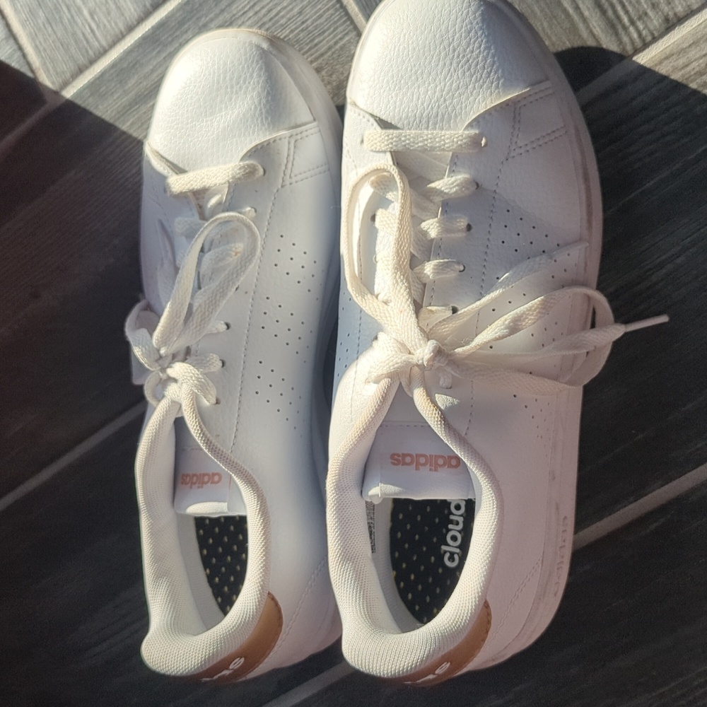 adidas Women's White and Tan Sneakers